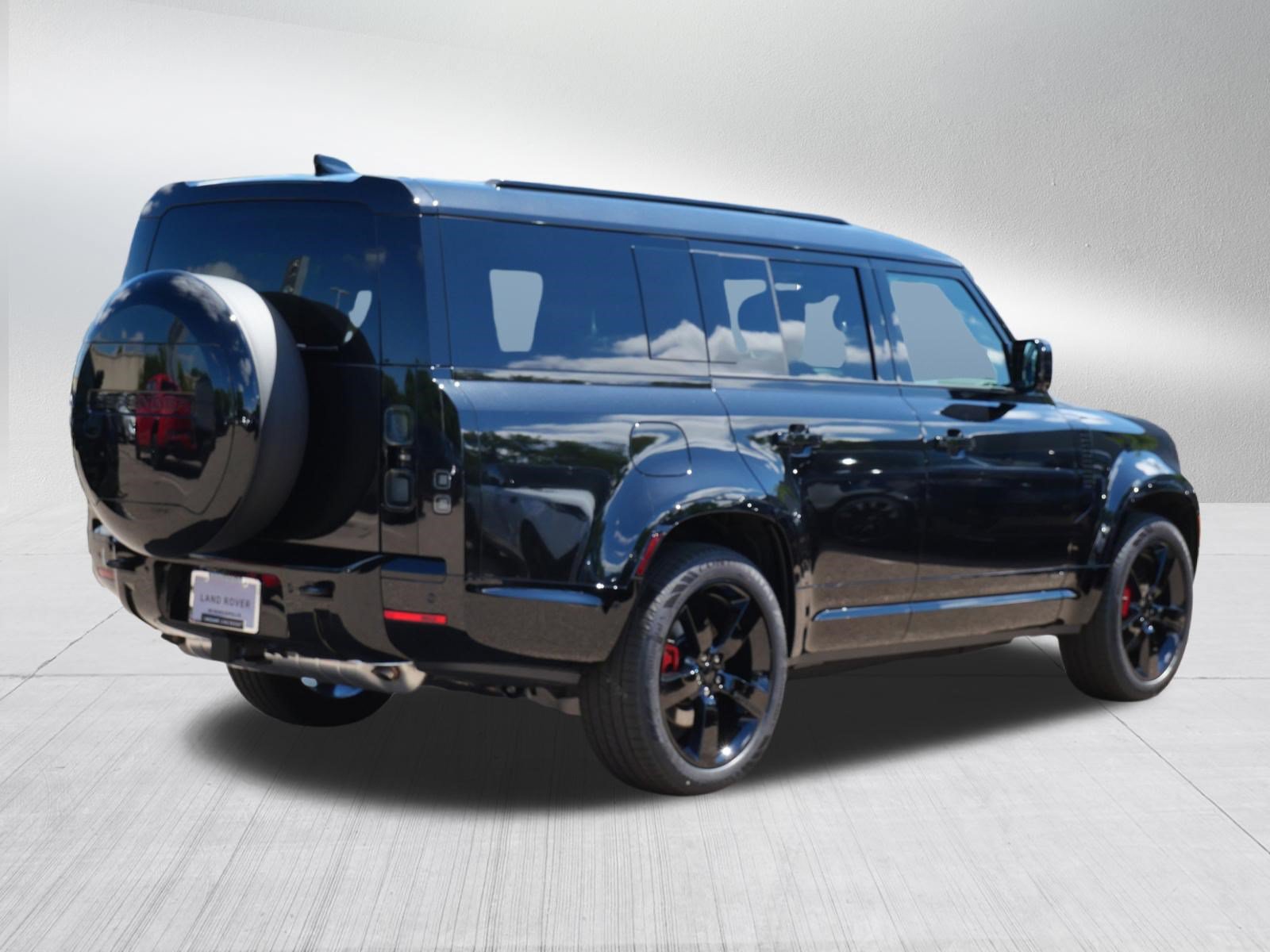 New 2026 Land Rover Defender 130 X AWD/4WD image 2