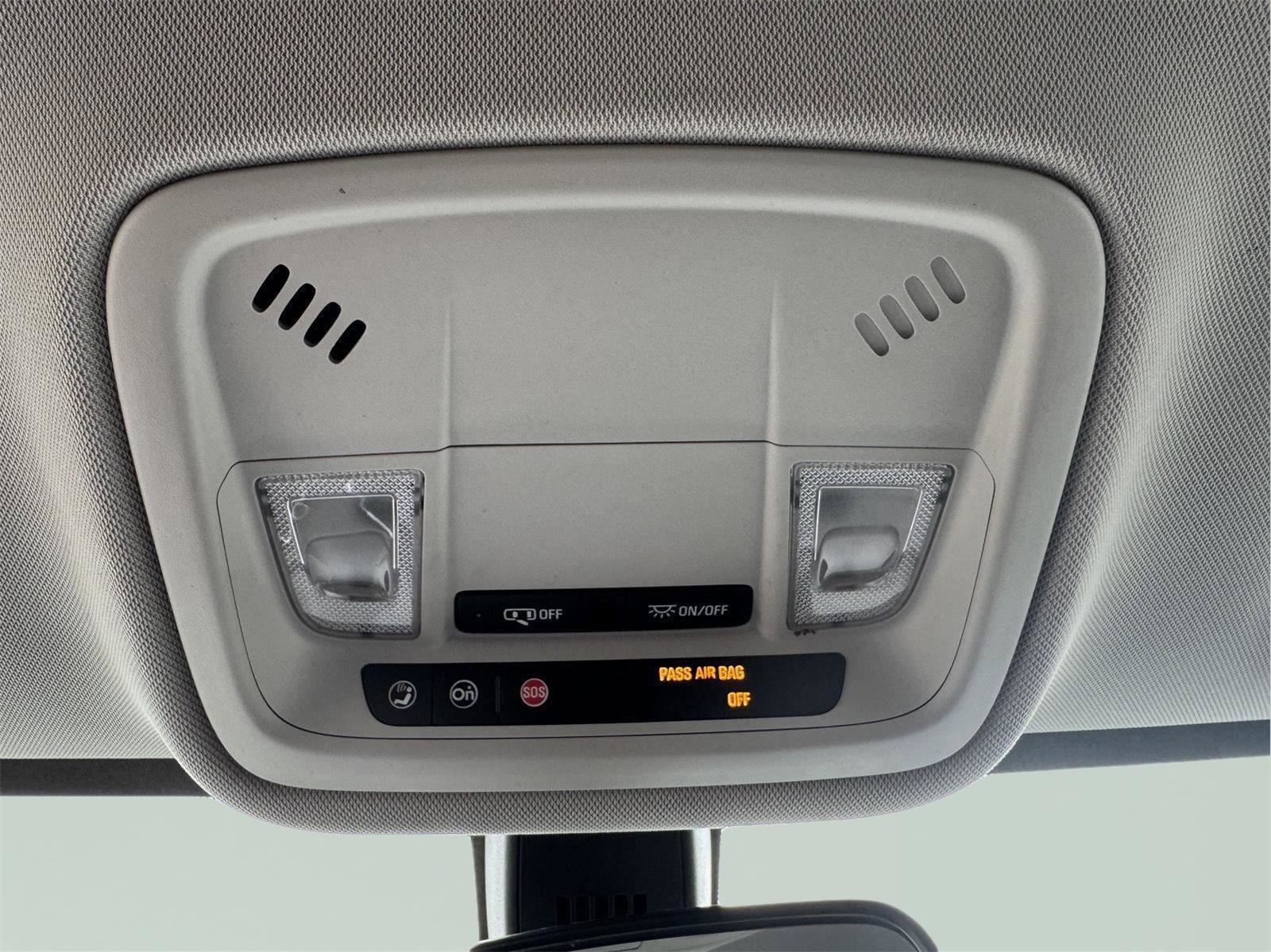 Used 2018 Chevrolet Traverse LS w/ LPO, Floor Liner Package FWD image 25