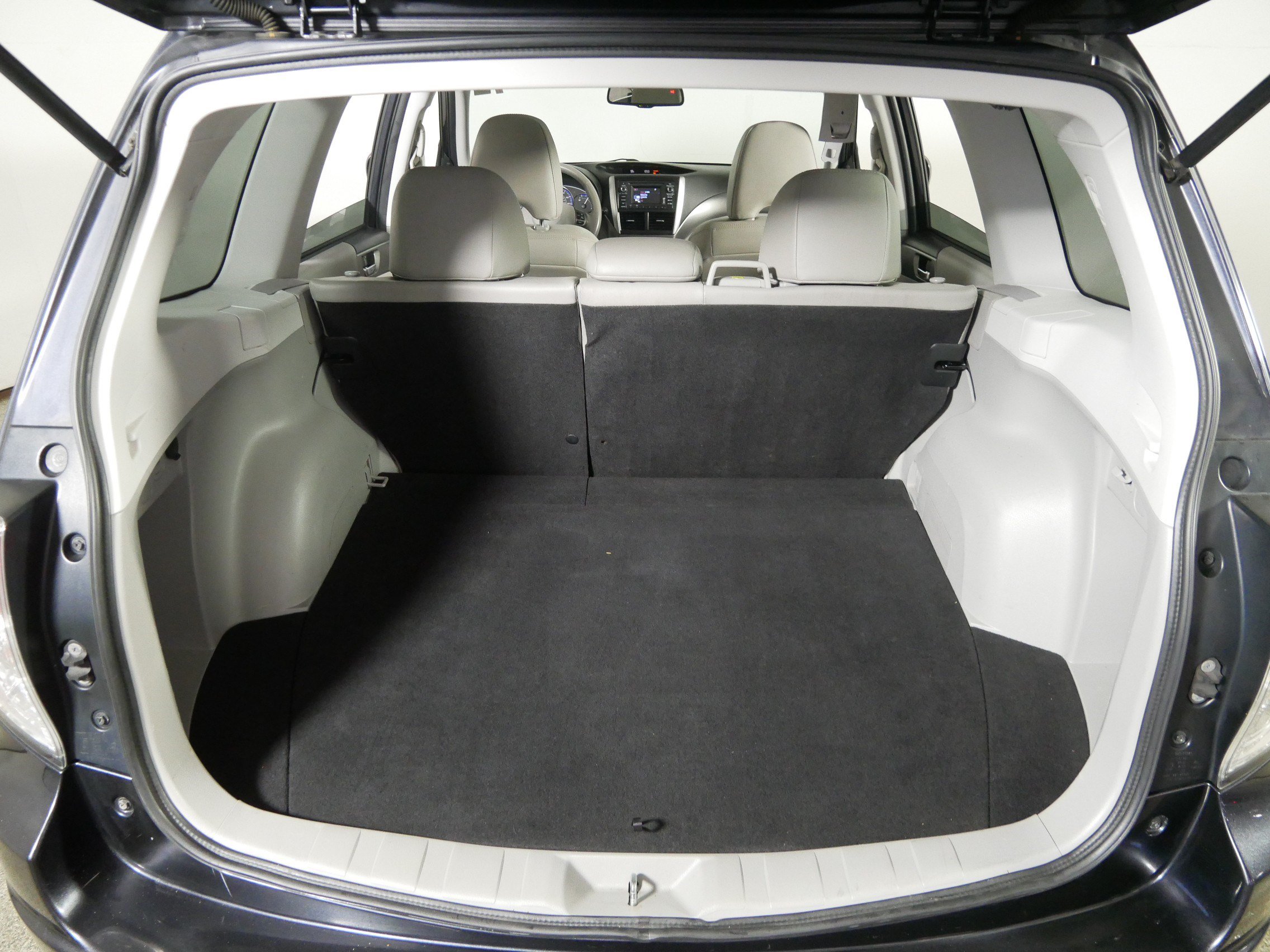 Used 2012 Subaru Forester 2.5X Limited AWD/4WD image 18