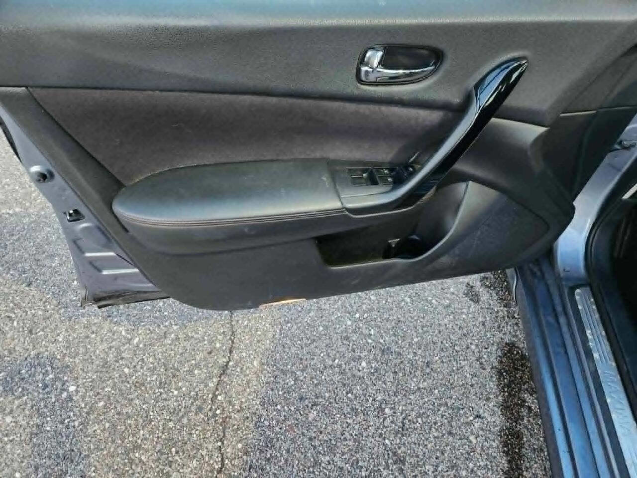 Used 2011 Nissan Maxima 3.5 S image 10