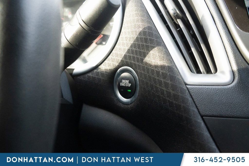 Used 2023 Chevrolet Malibu LT image 10