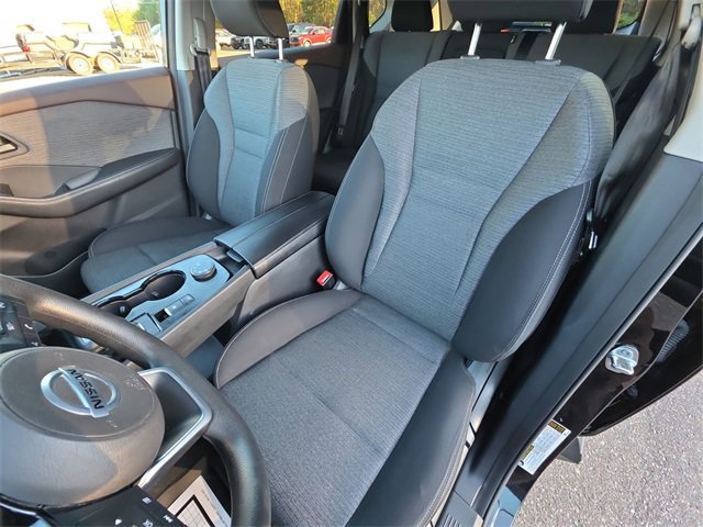 Certified 2021 Nissan Rogue S image 11