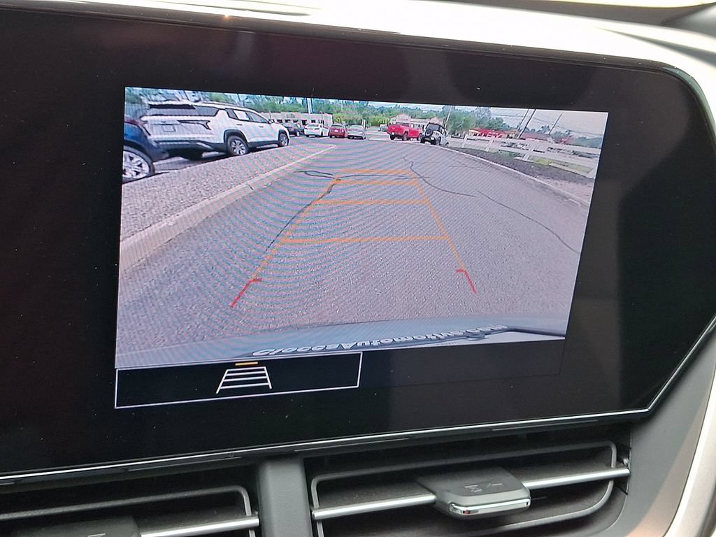 Certified 2024 Chevrolet Trax RS w/ Driver Confidence Package FWD image 4