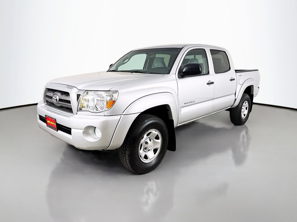Used 2010 Toyota Tacoma PreRunner RWD image 3