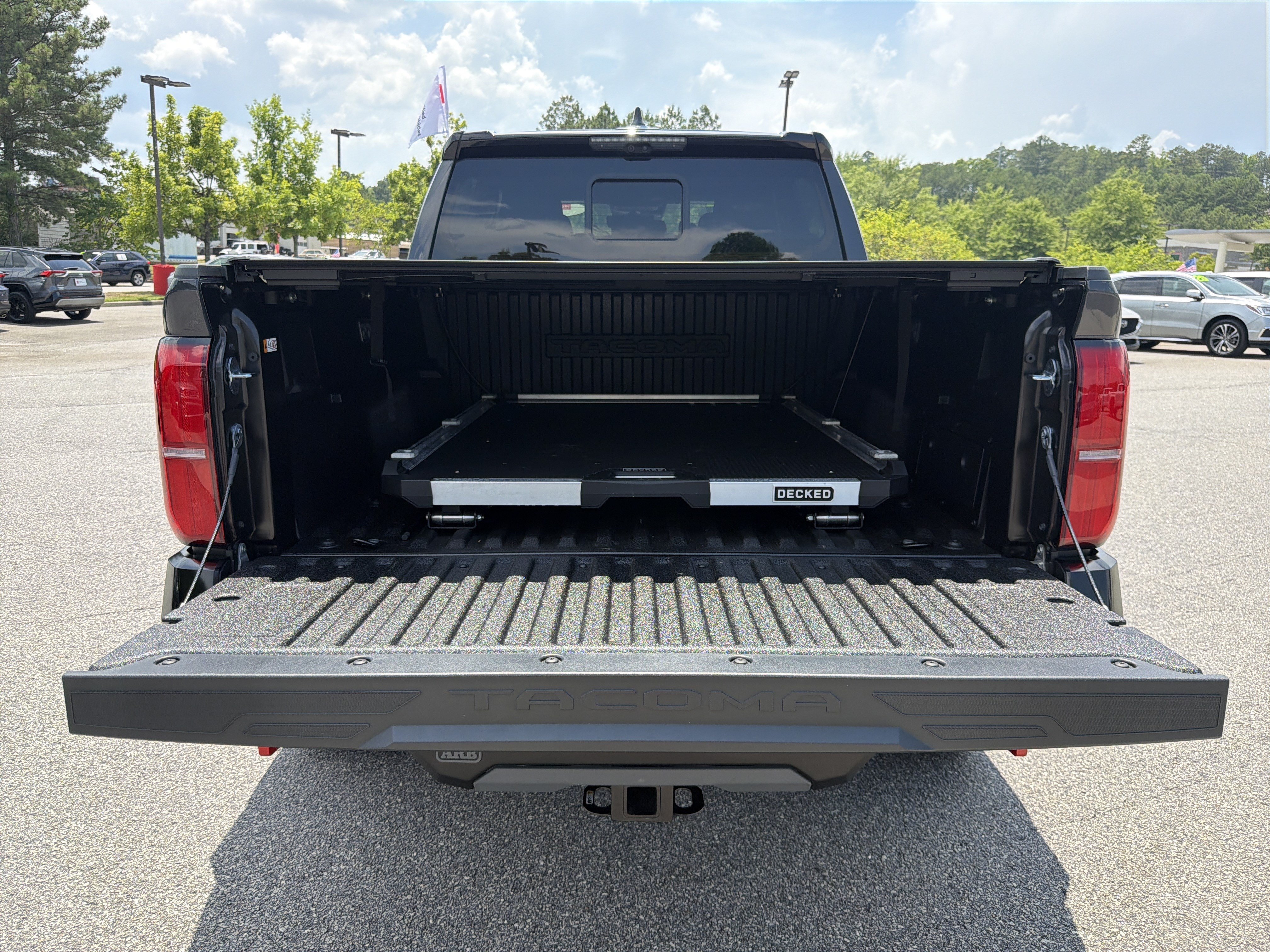 Certified 2025 Toyota Tacoma TRD Pro AWD/4WD image 28
