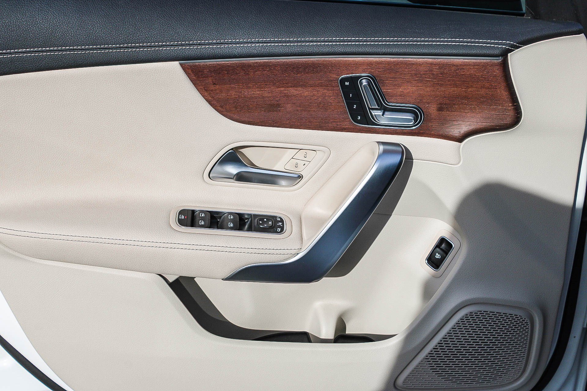 Used 2023 Mercedes-Benz CLA 250 CLA 250 image 21