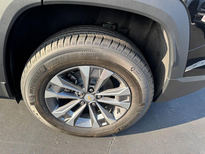 New 2026 Chevrolet Equinox LT w/ Convenience Package II AWD/4WD image 30