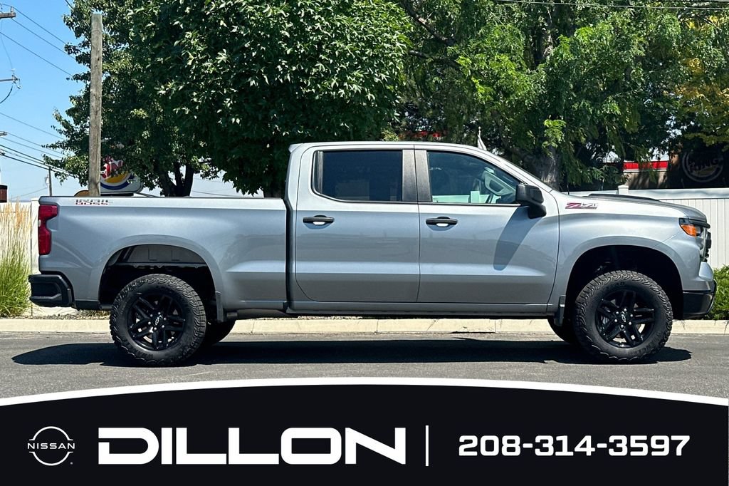 Used 2025 Chevrolet Silverado 1500 Custom Trail Boss AWD/4WD image 3