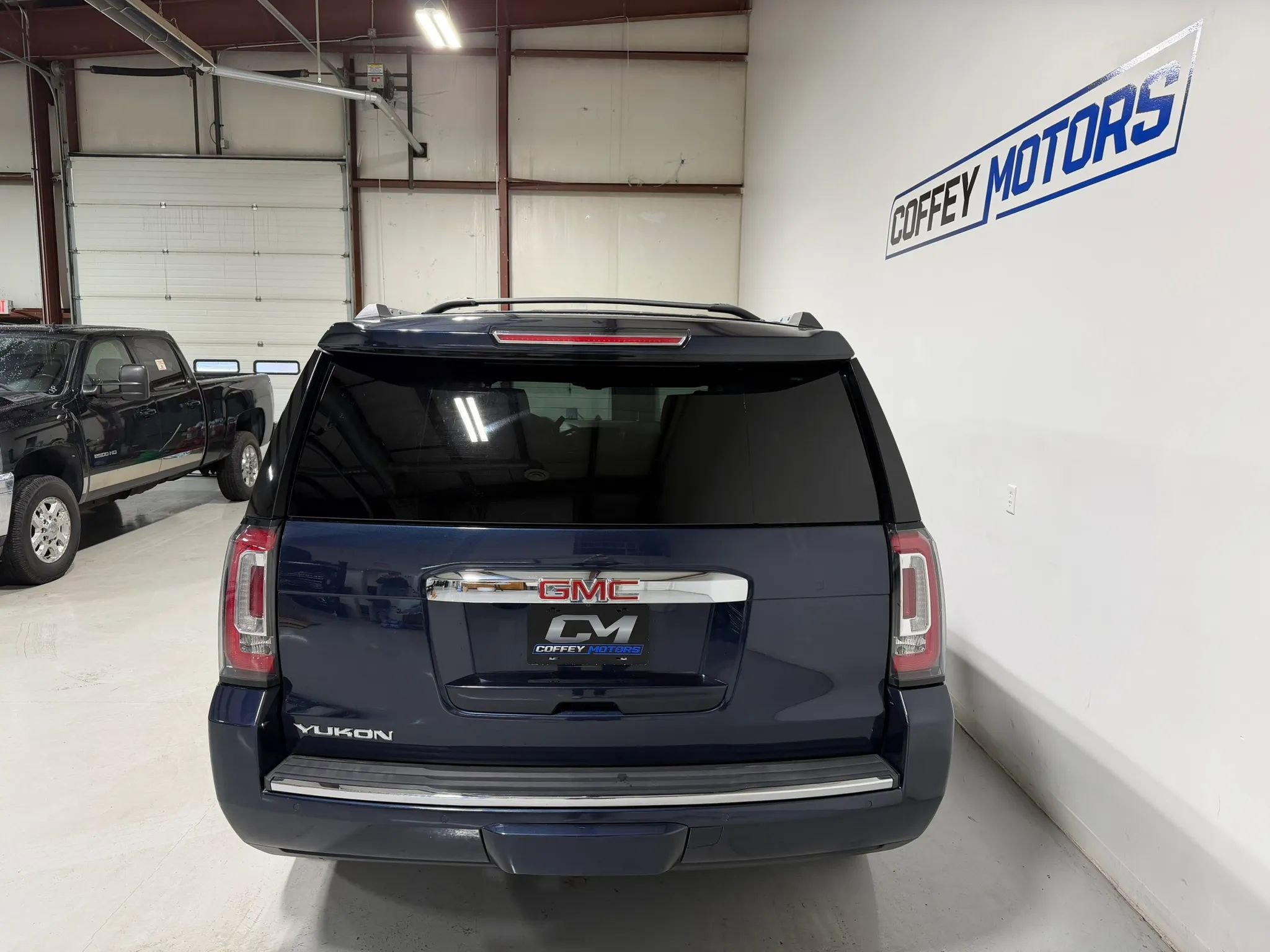 Used 2019 GMC Yukon Denali image 5