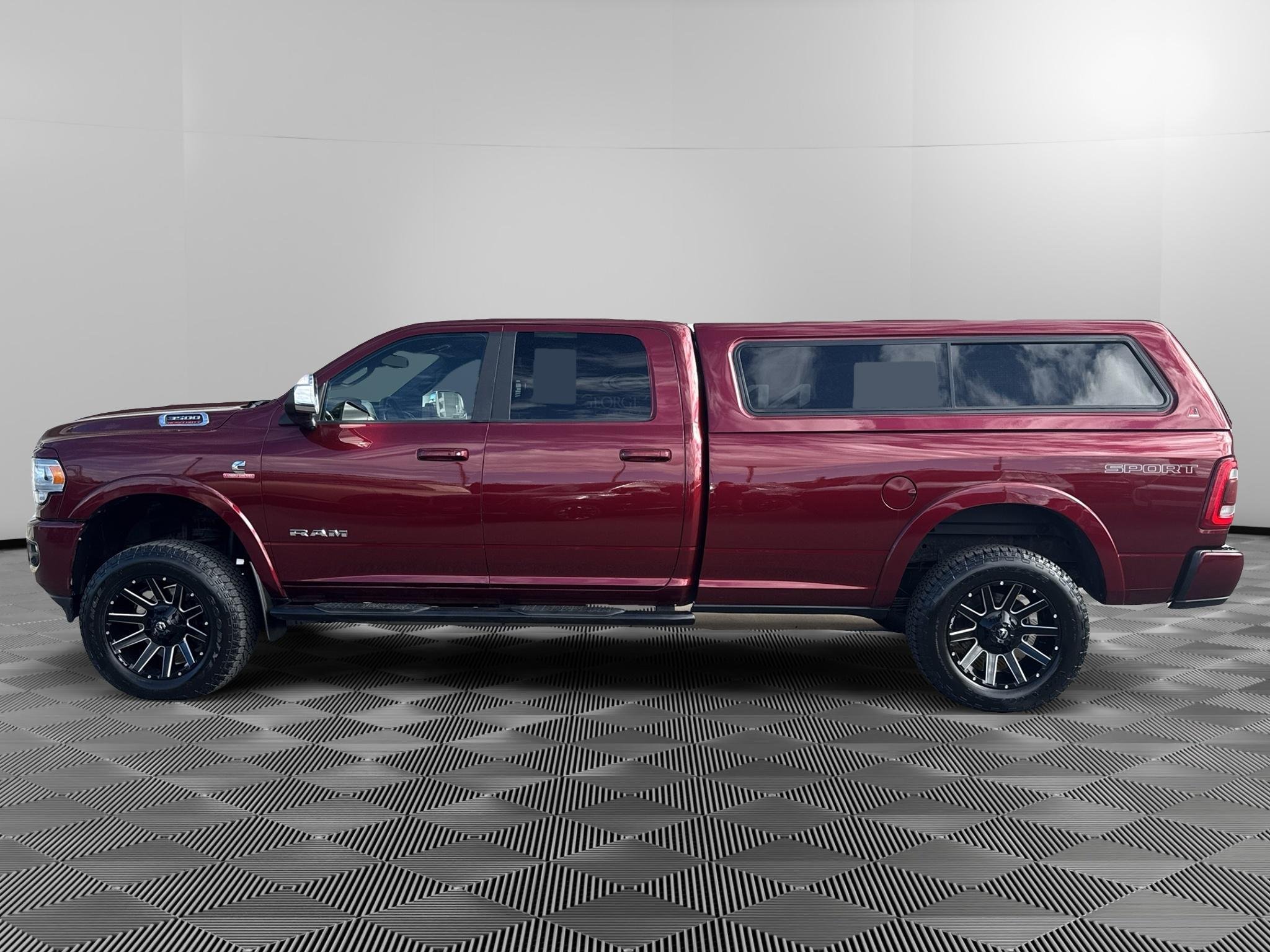 Used 2019 RAM 3500 Laramie AWD/4WD image 7