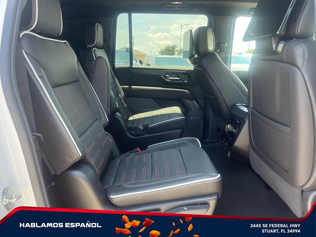 New 2026 GMC Yukon XL AT4 Ultimate AWD/4WD image 18