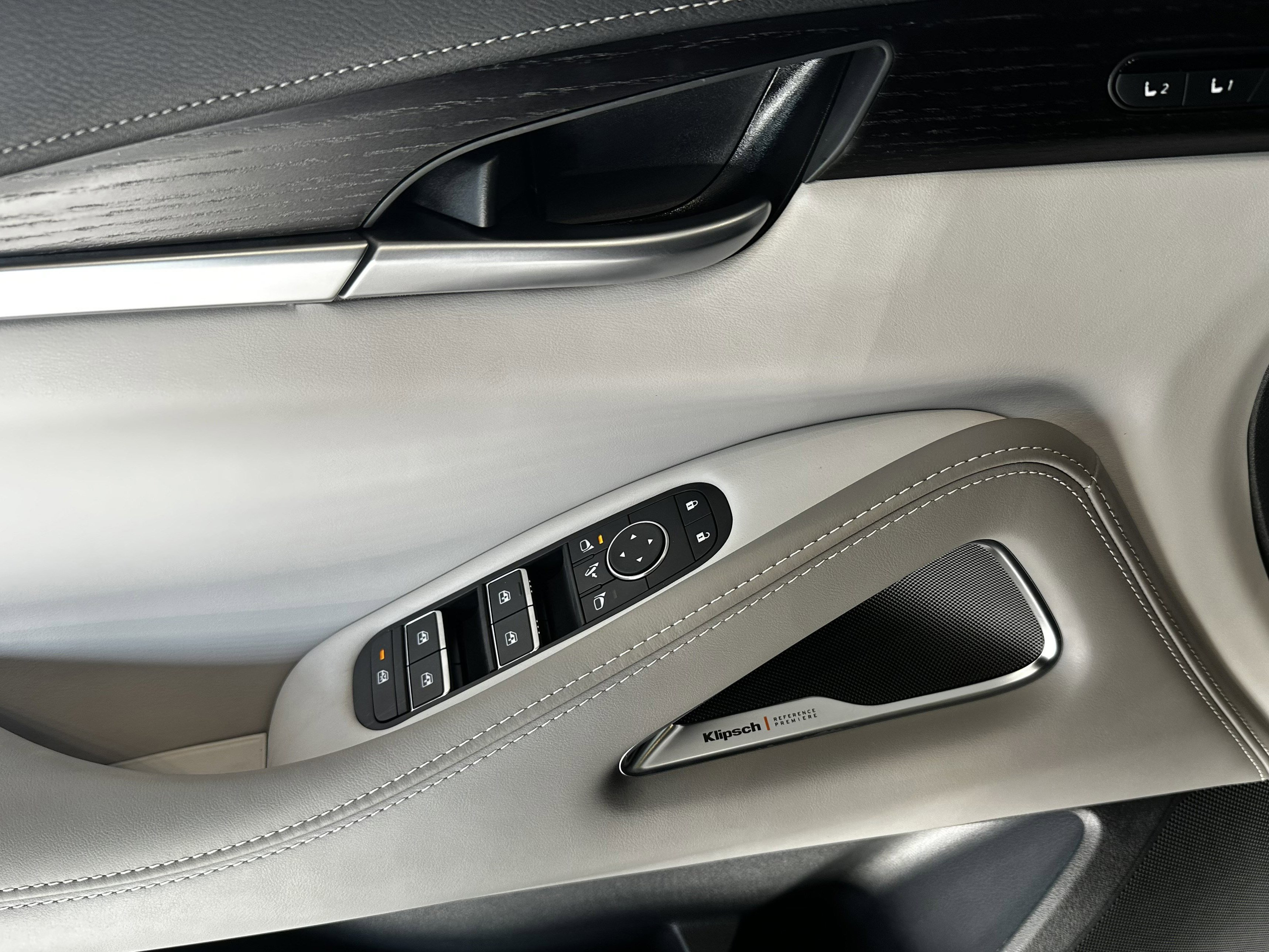 New 2026 INFINITI QX60 Autograph image 11