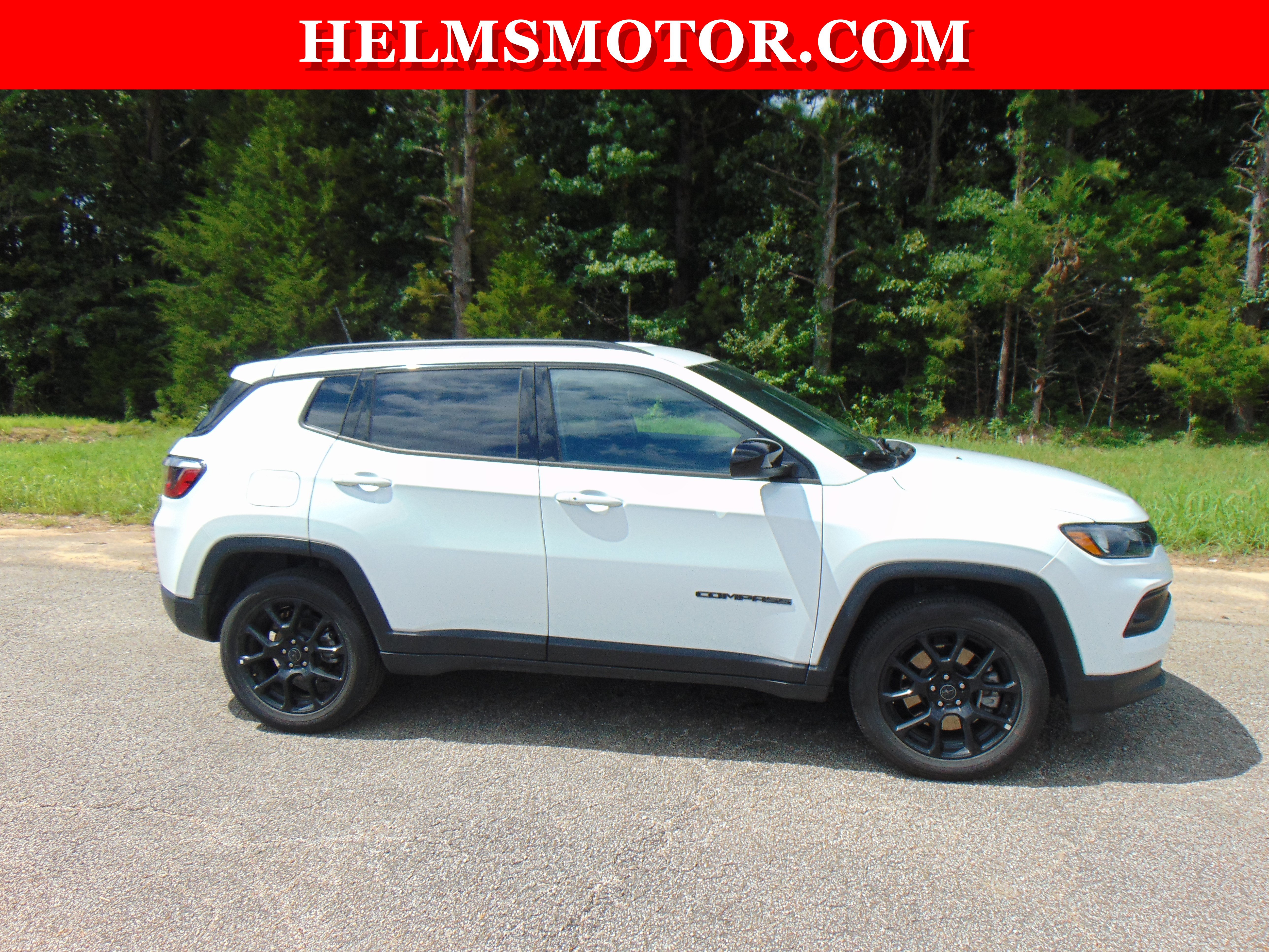 Certified 2025 Jeep Compass Latitude w/ Convenience Group AWD/4WD image 12