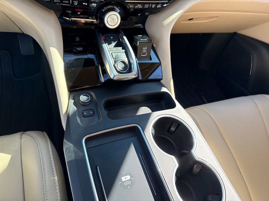Certified 2025 Acura MDX w/ Technology Package image 32