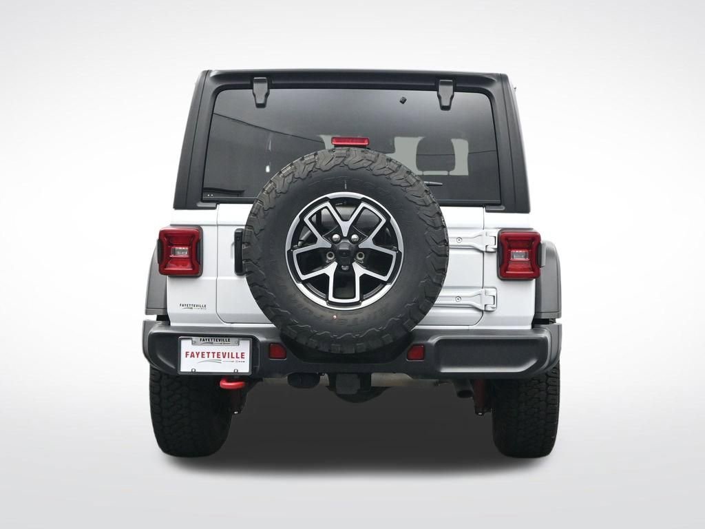Used 2024 Jeep Wrangler Unlimited Rubicon AWD/4WD image 2