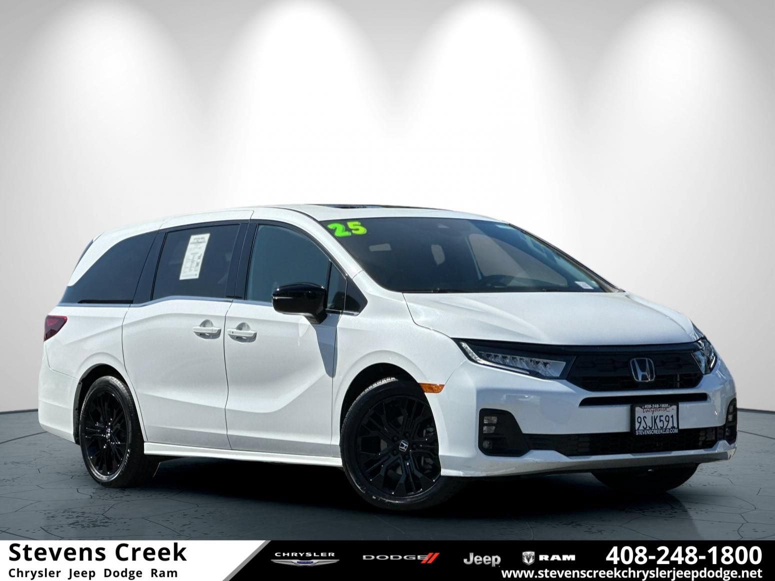 Used 2025 Honda Odyssey Sport-L image 1