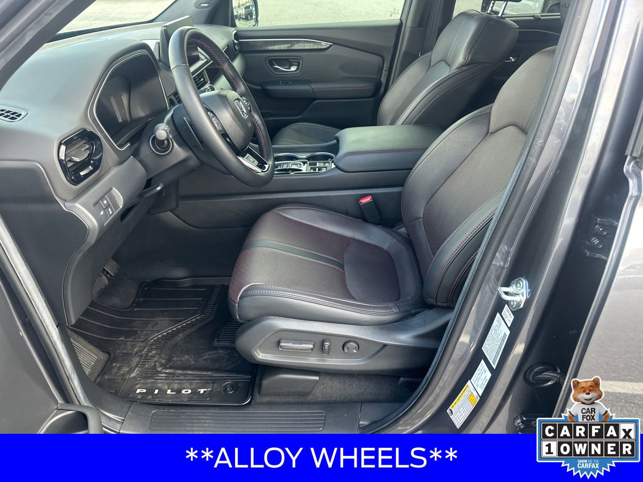 Used 2025 Honda Pilot Black Edition image 9