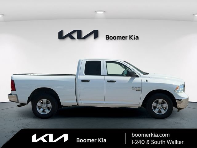 Used 2020 RAM 1500 Tradesman w/ Chrome Plus Package RWD image 4