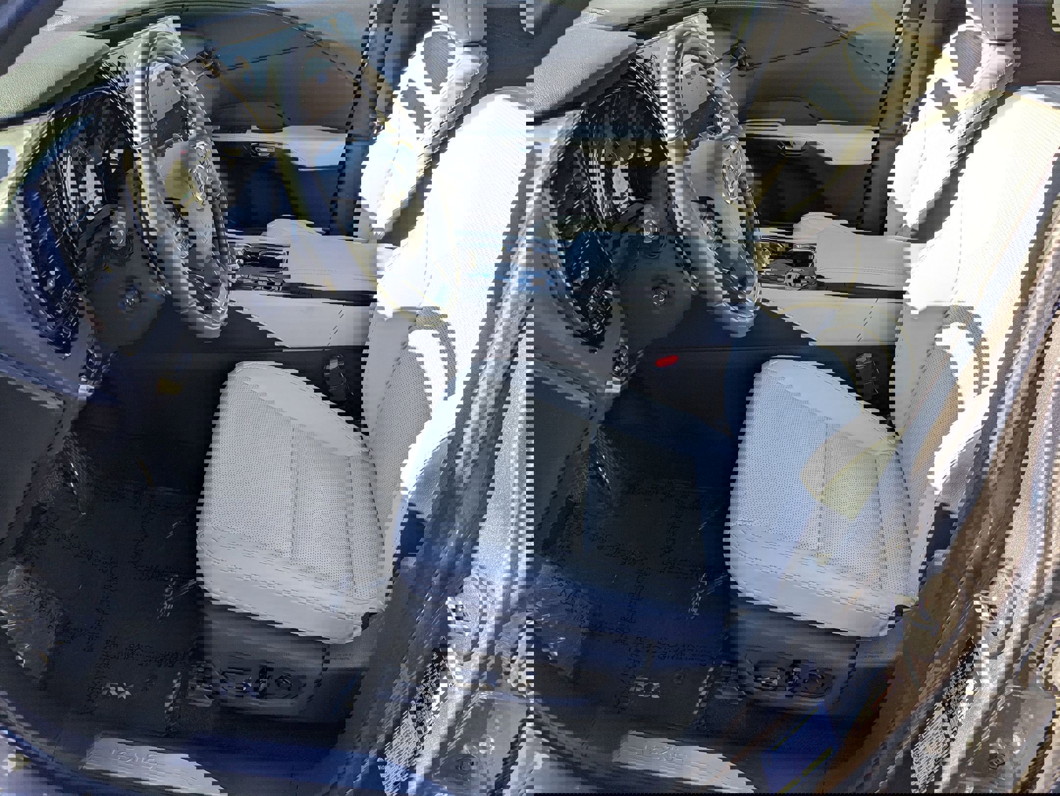 Used 2023 Lexus RX 350h image 13