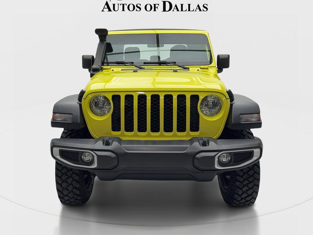 Used 2023 Jeep Gladiator Sport w/ Trailer Tow Package AWD/4WD image 3