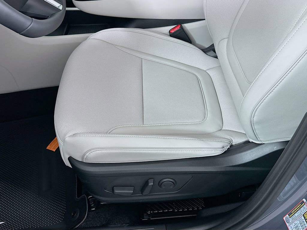 New 2026 Hyundai Tucson Limited image 21