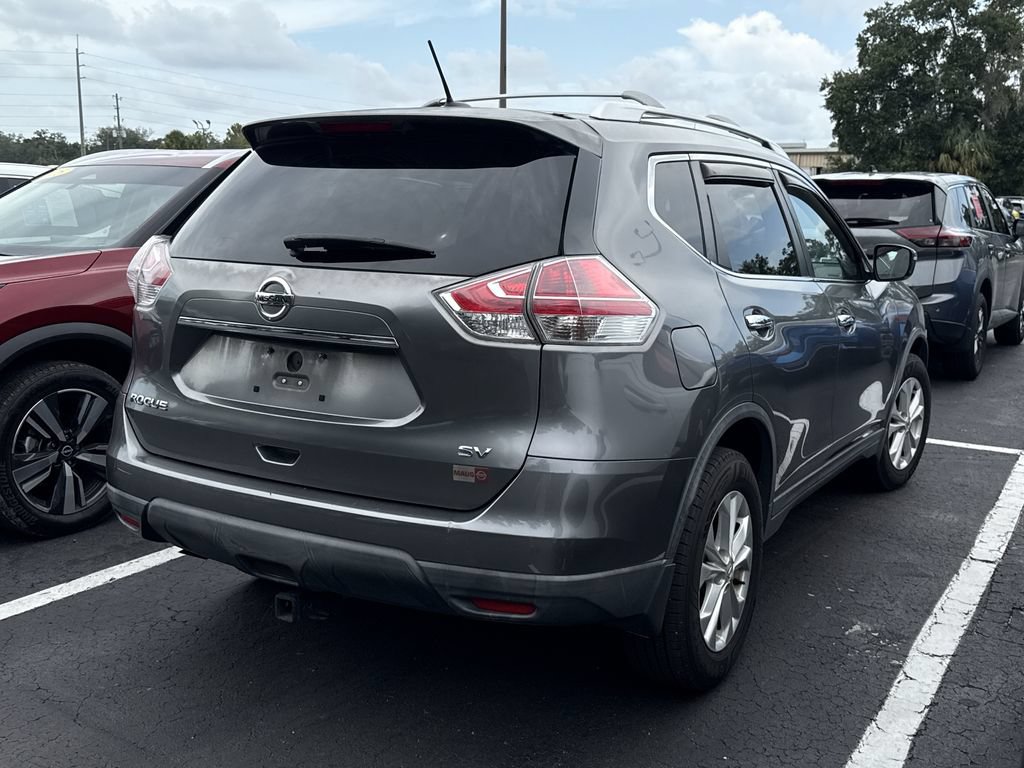 Used 2016 Nissan Rogue SV FWD image 6