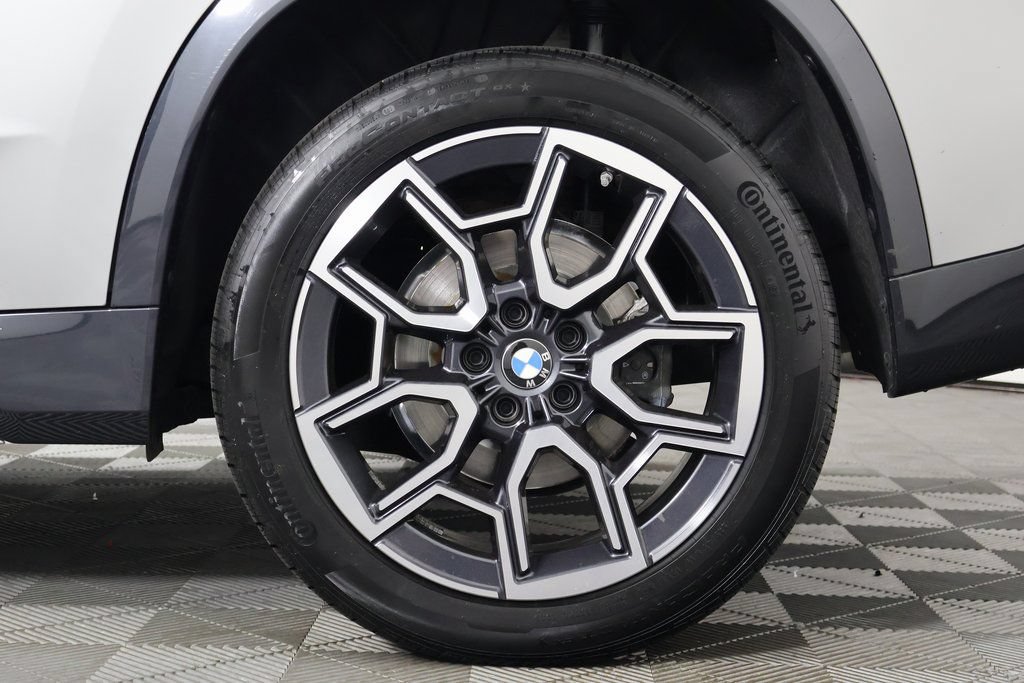 Certified 2026 BMW X1 xDrive28i w/ Convenience Package AWD/4WD image 16