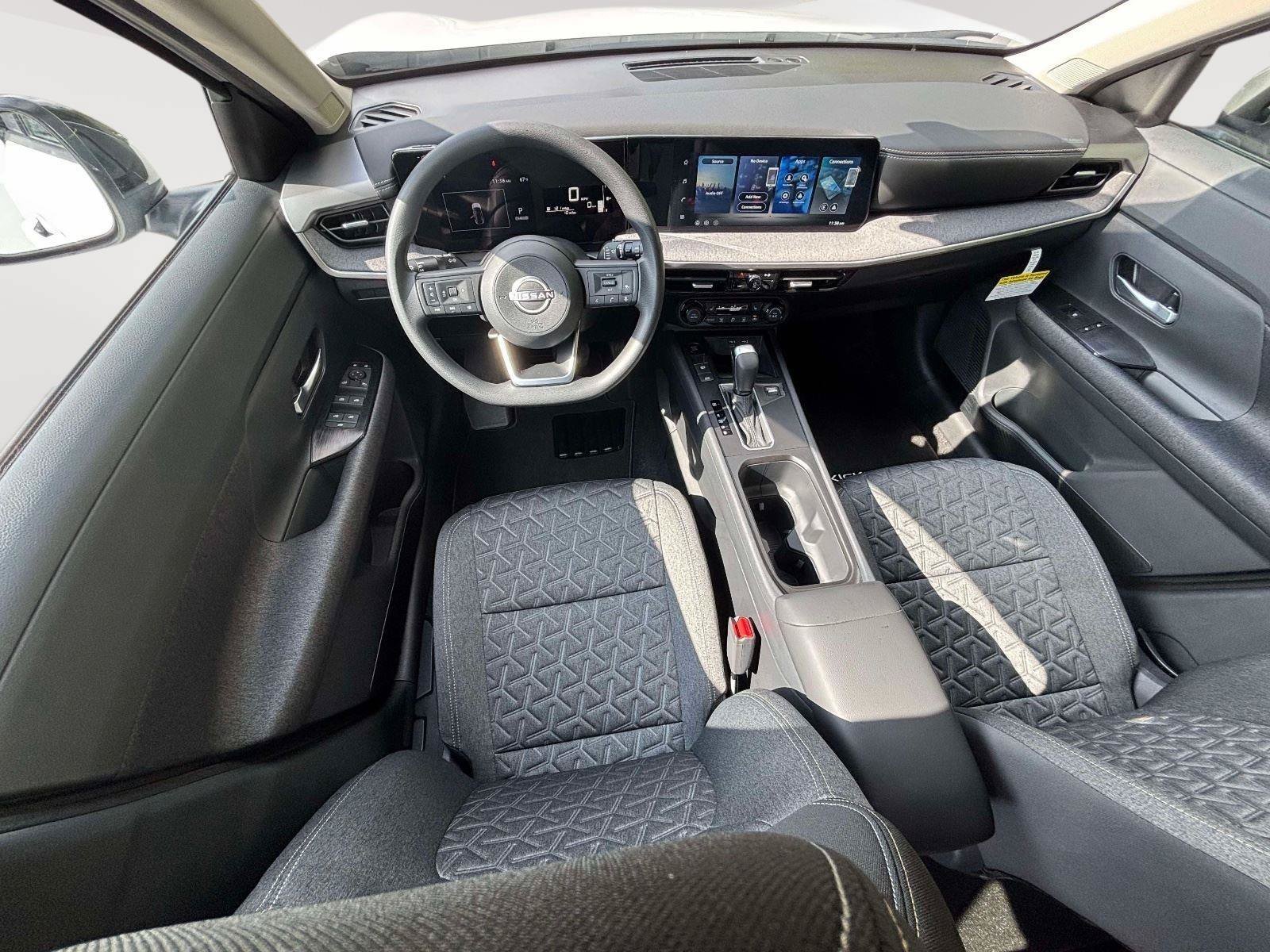 New 2026 Nissan Kicks SV w/ SV Premium Package AWD/4WD image 18
