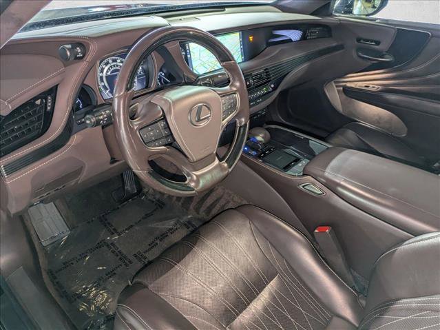 Used 2019 Lexus LS 500 w/ Interior Upgrade Package image 10