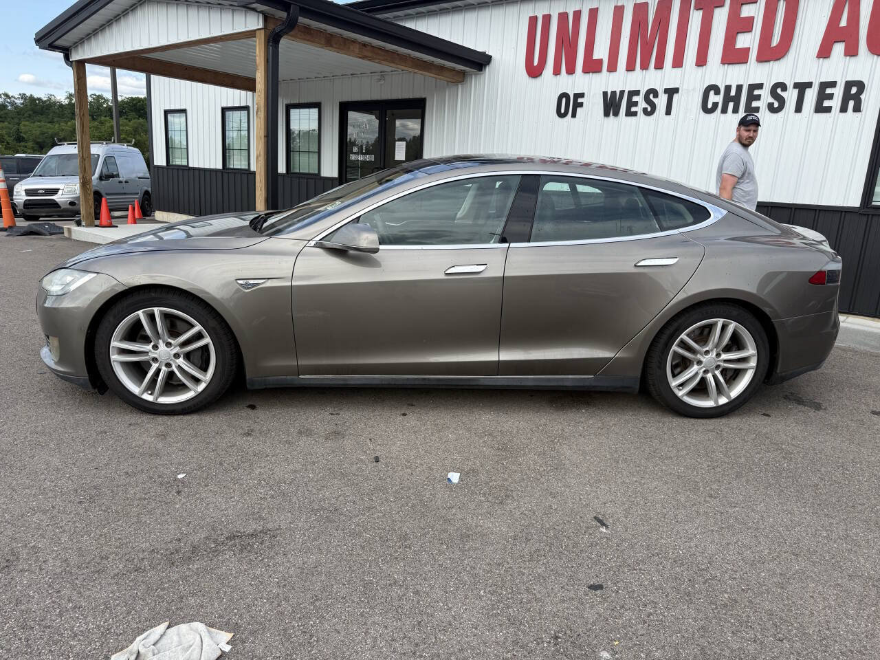 Used 2015 Tesla Model S 70D AWD/4WD image 12