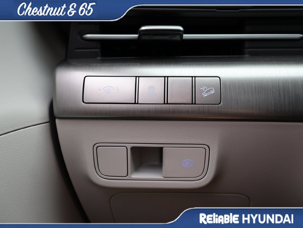 Certified 2024 Hyundai Kona SEL w/ Convenience Package FWD image 30