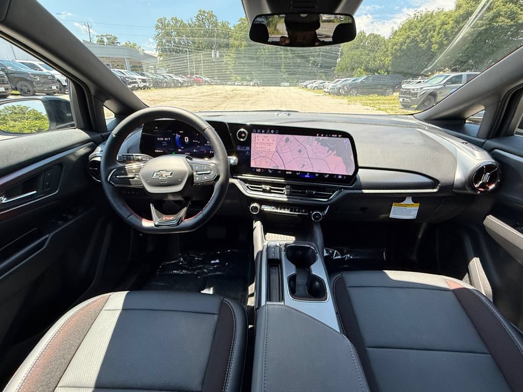 New 2026 Chevrolet Equinox EV RS FWD image 23