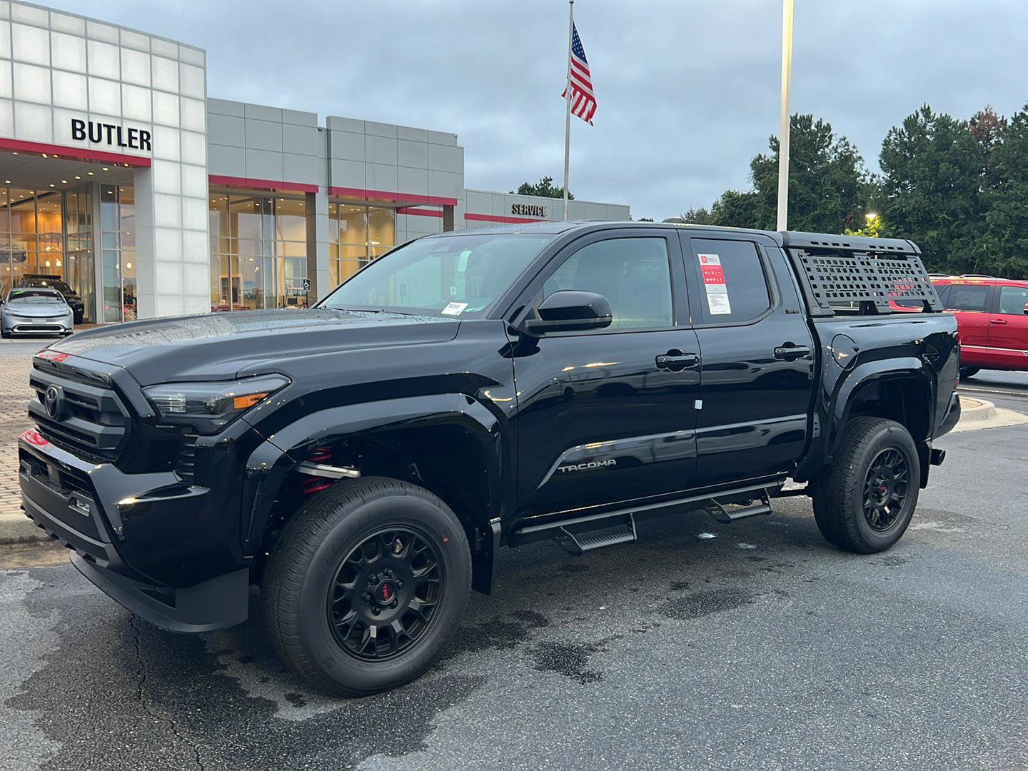New 2025 Toyota Tacoma SR5