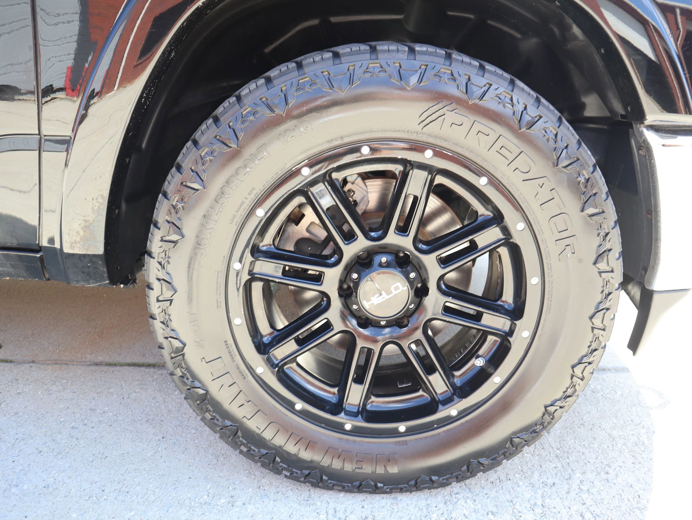 Used 2020 RAM 1500 Laramie image 37