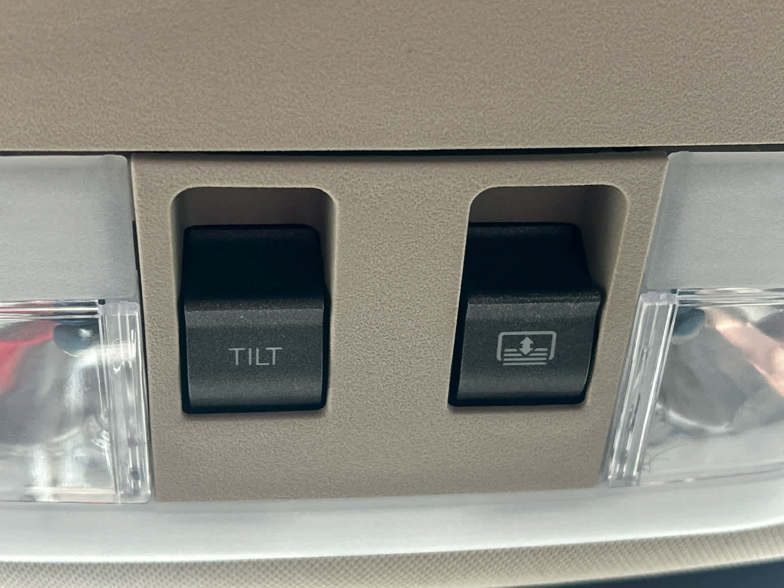 Used 2014 Lincoln MKX w/ Equipment Group 102A image 14