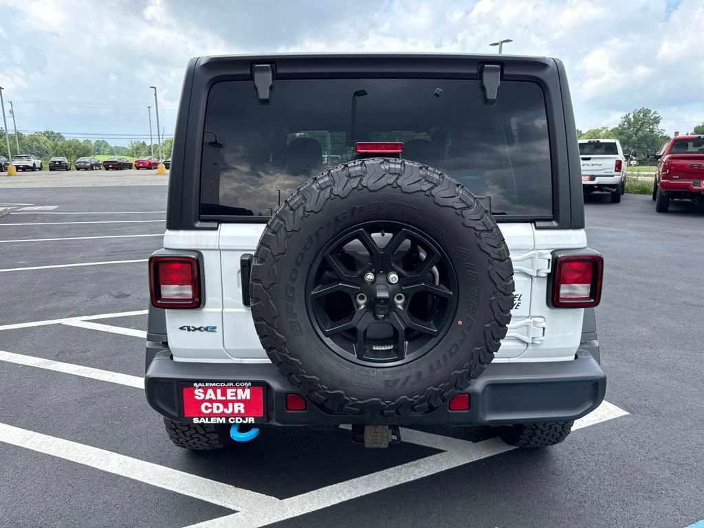 Used 2024 Jeep Wrangler Unlimited AWD/4WD image 7