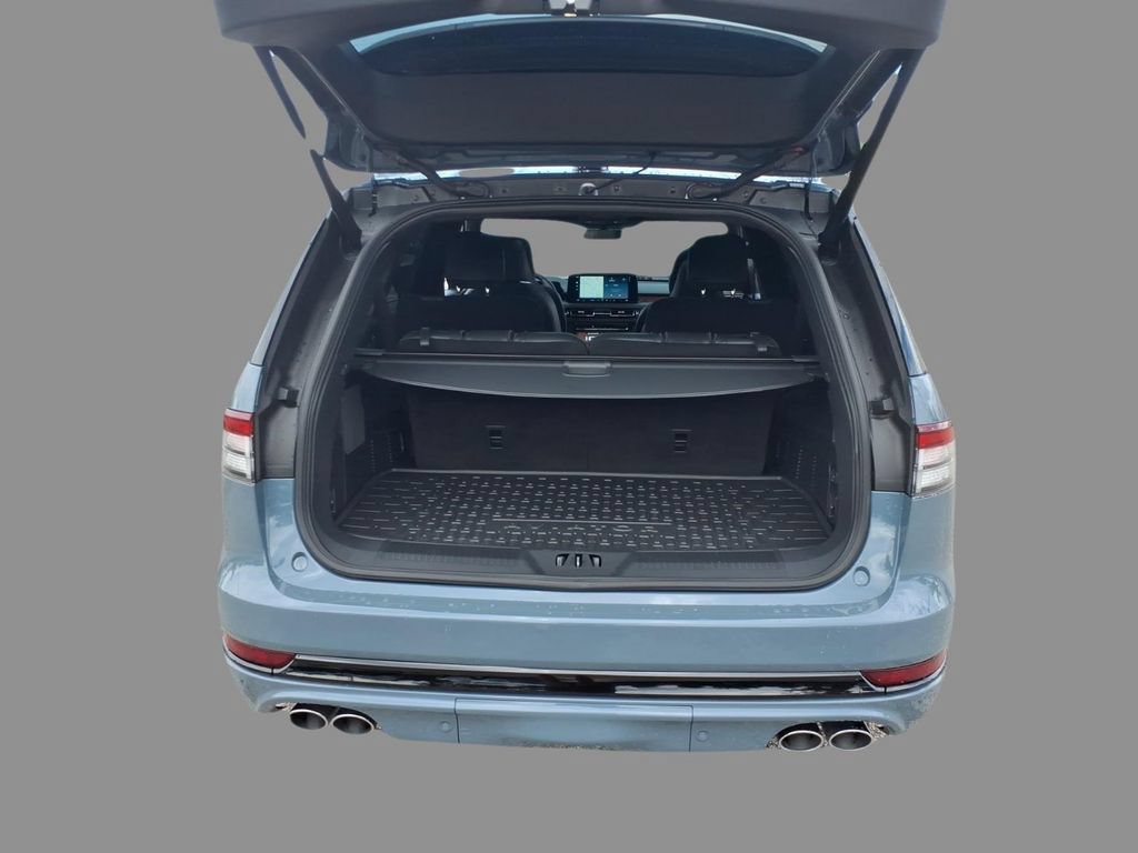 Used 2025 Lincoln Aviator Black Label w/ Jet Appearance Package AWD/4WD image 8