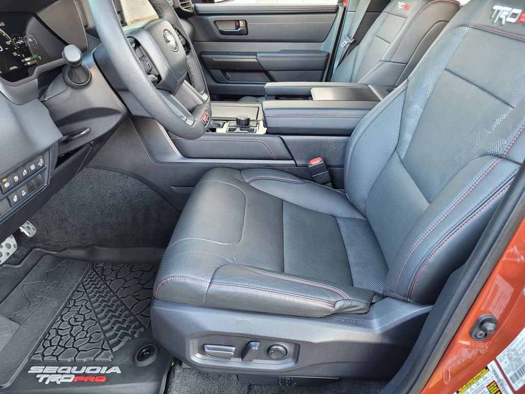 Used 2024 Toyota Sequoia TRD Pro AWD/4WD image 18