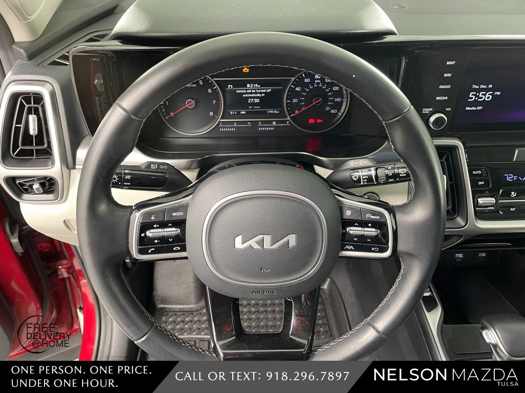 Used 2022 Kia Sorento S w/ Panoramic Sunroof Package image 23