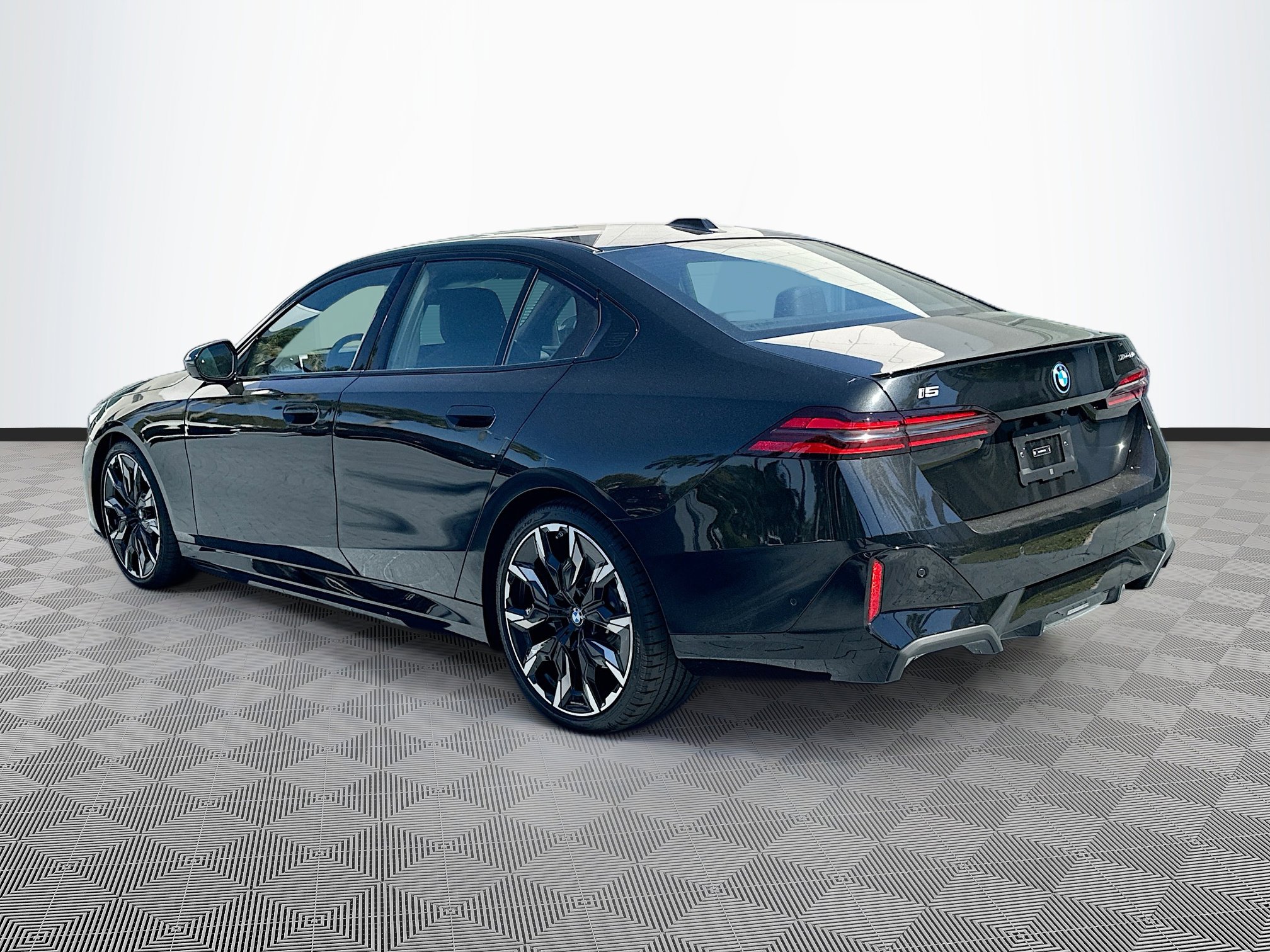 New 2026 BMW i5 eDrive40 w/ M Sport Package image 4