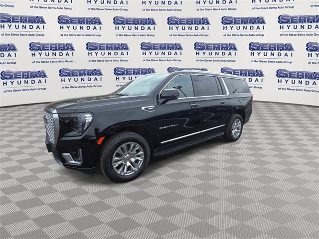 Used 2024 GMC Yukon XL Denali image 4