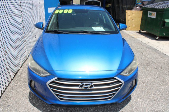Used 2017 Hyundai Elantra SE w/ SE A/T Tech Package 03 FWD image 9