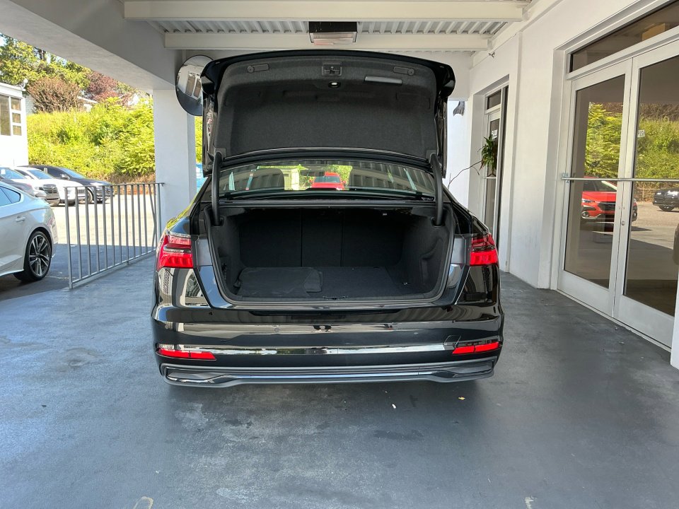 Certified 2025 Audi A6 2.0T Premium image 17