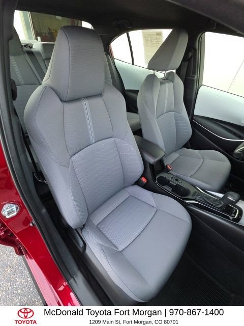 Used 2025 Toyota Corolla SE w/ Convenience Package image 21