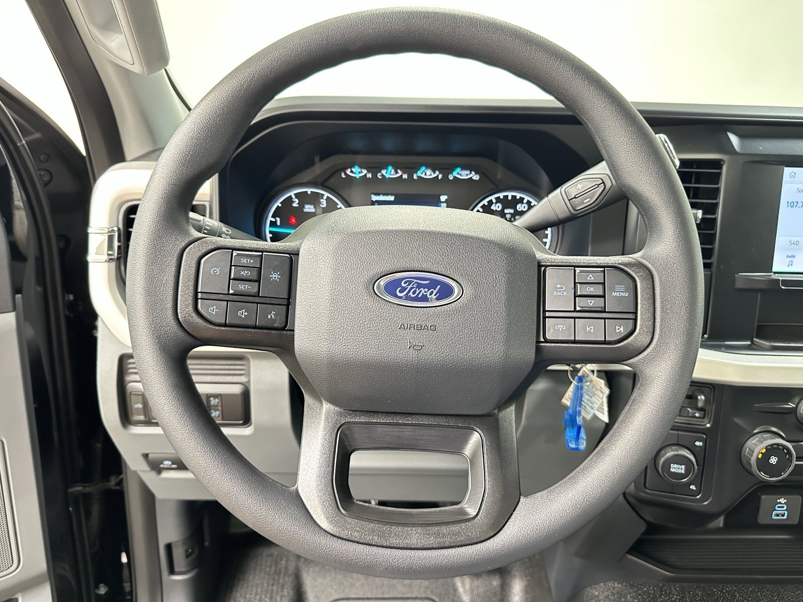 New 2025 Ford F350 XL image 19