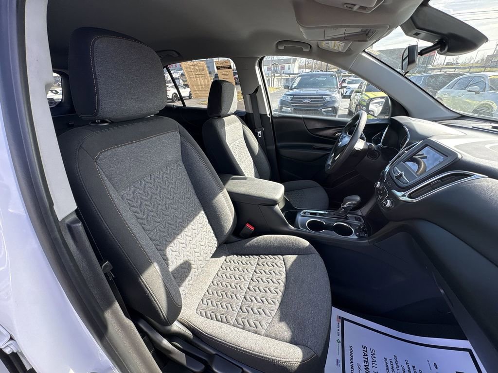 Used 2022 Chevrolet Equinox LT image 23