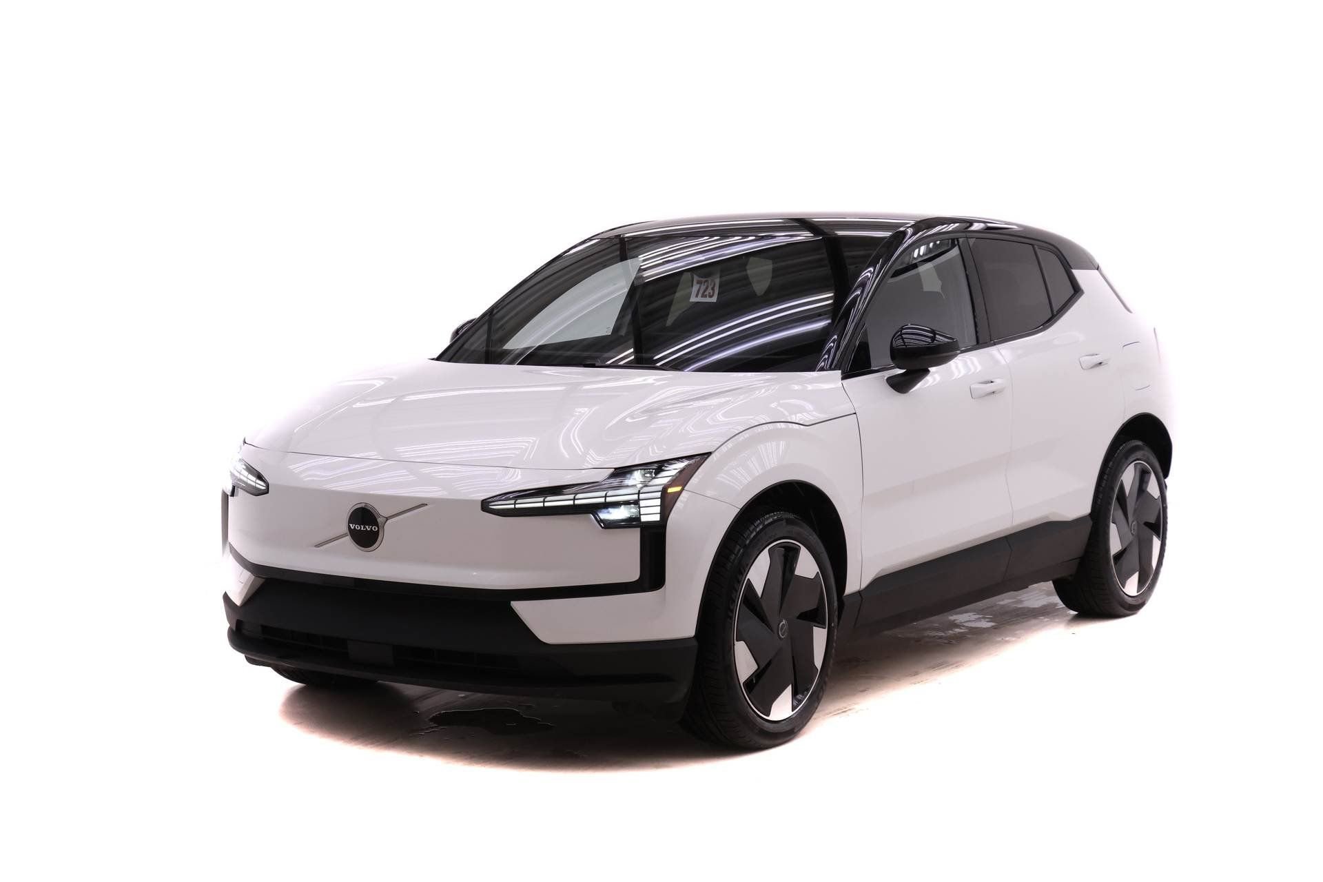 Certified 2025 Volvo EX30 Plus