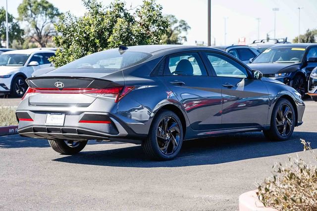 New 2026 Hyundai Elantra Sport FWD image 5