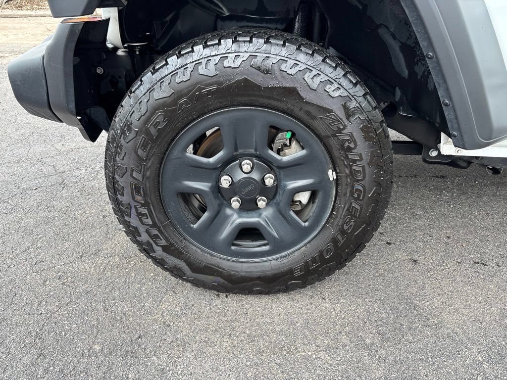 Used 2020 Jeep Wrangler Sport AWD/4WD image 10