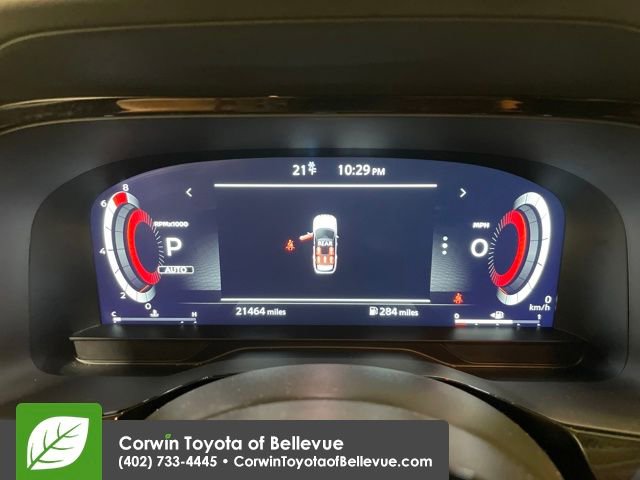 Used 2024 Nissan Pathfinder Platinum image 23